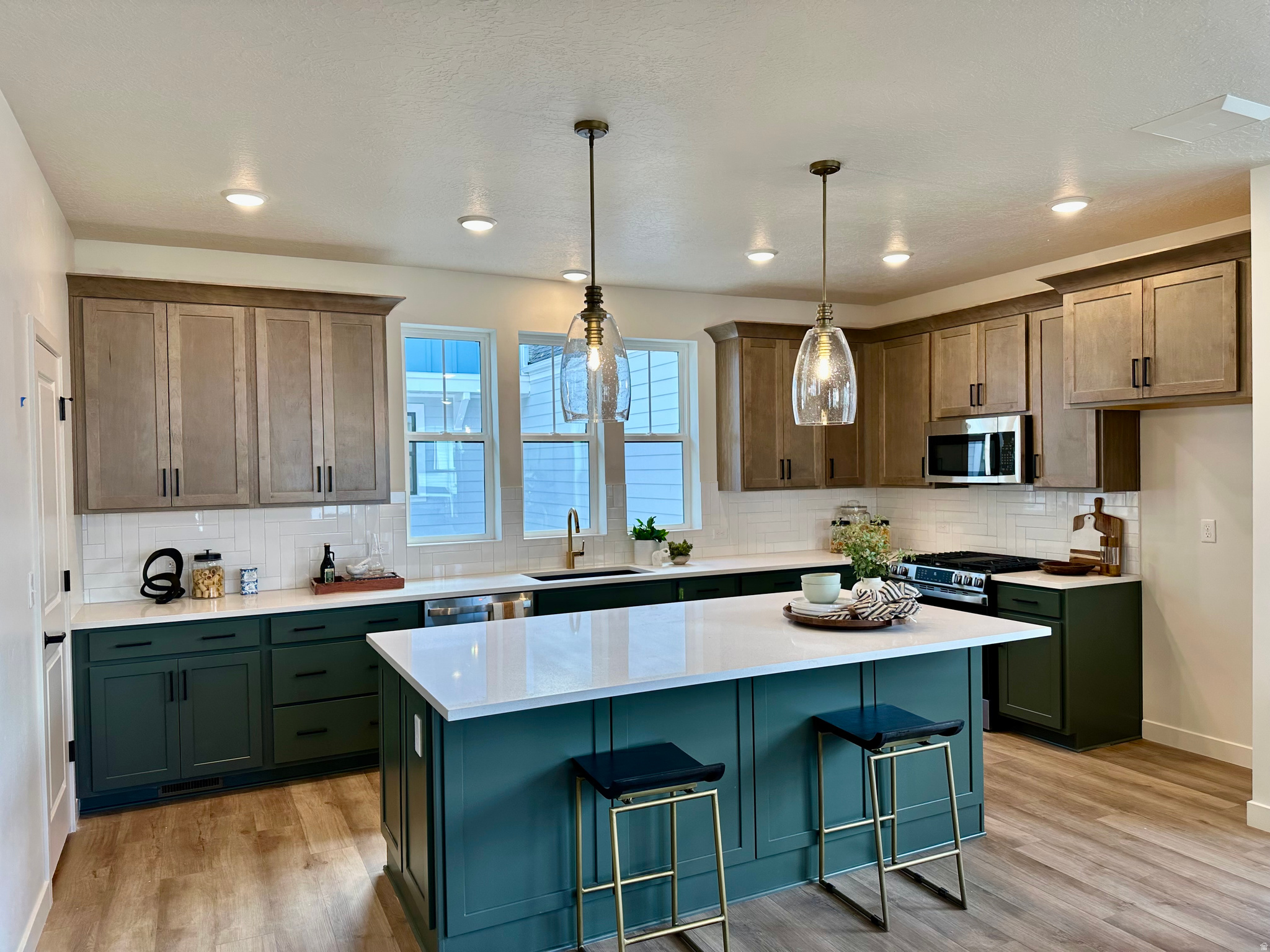 11347 S LAKE RUN RD, South Jordan, UT 84009 — photo 1