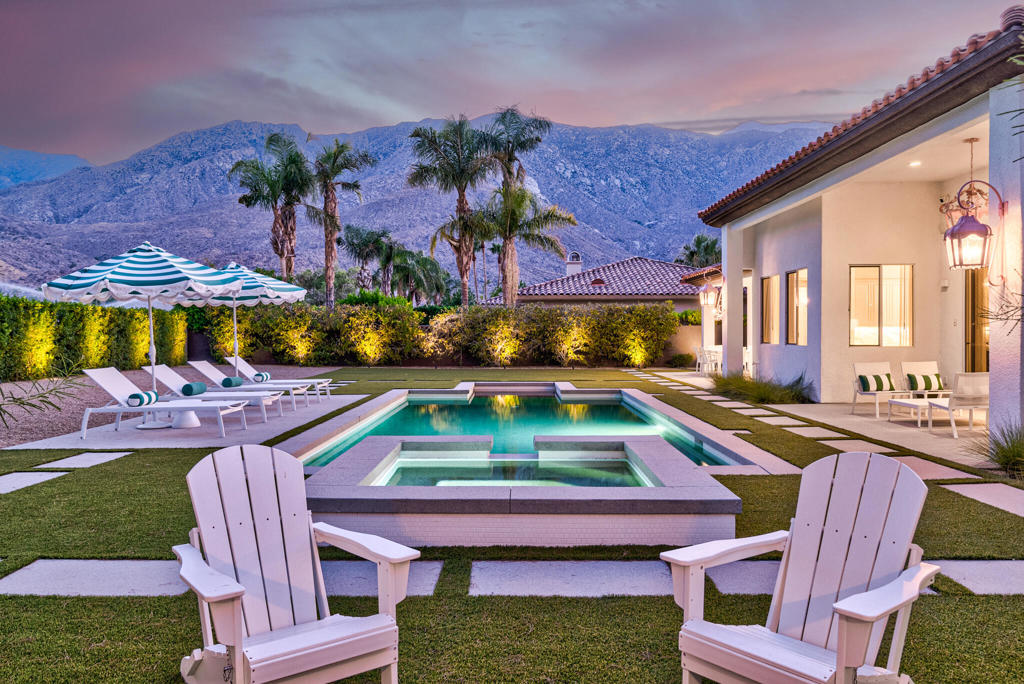 595 E Bogert Trail, Palm Springs, CA 92264 — photo 1