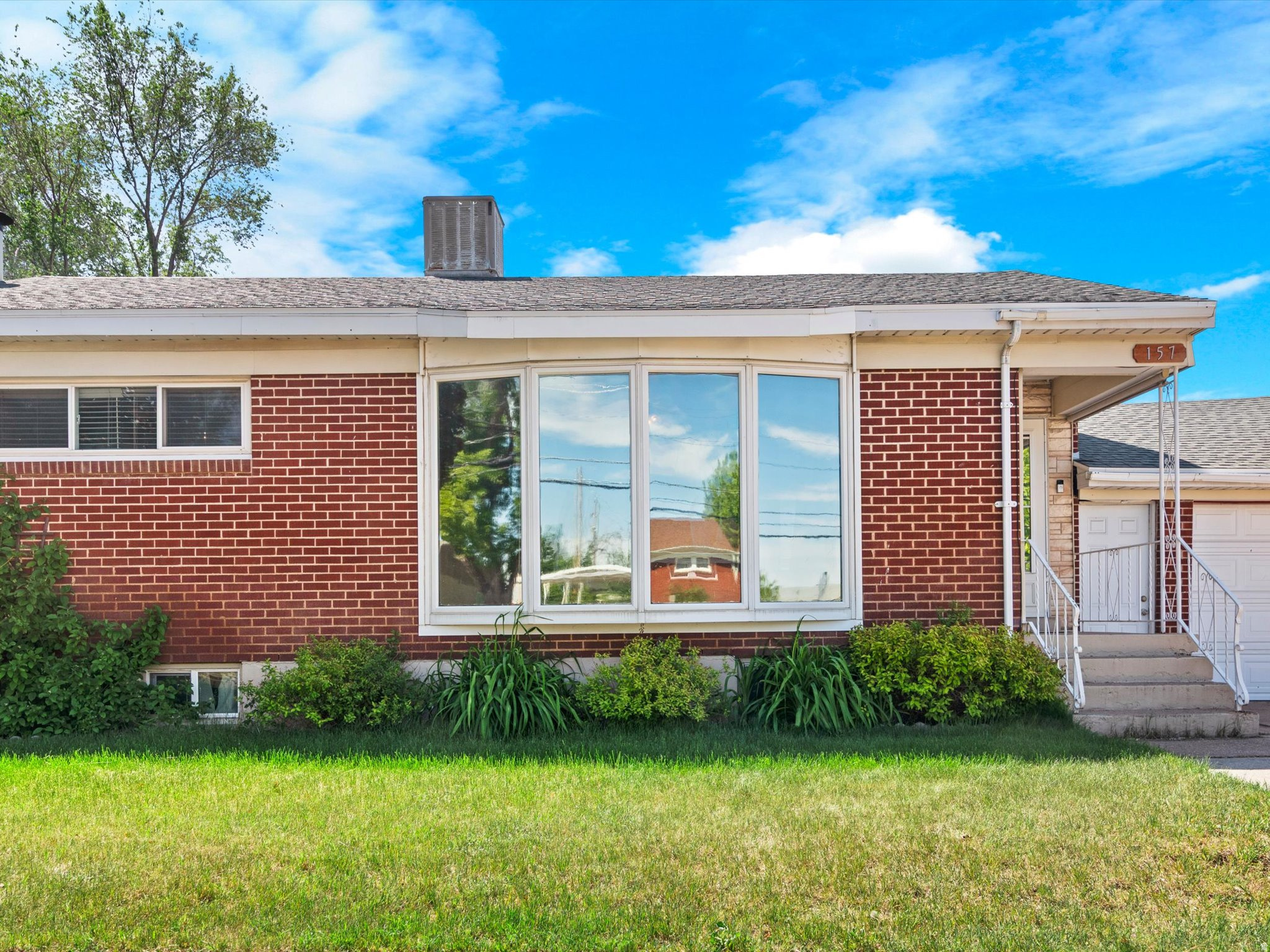 157 W 4400 S, Washington Terrace, UT 84405 — photo 1