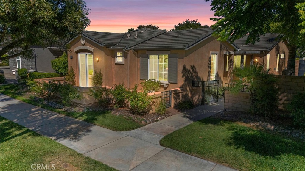 196 Four Seasons Boulevard, Hemet, CA 92545 — photo 1