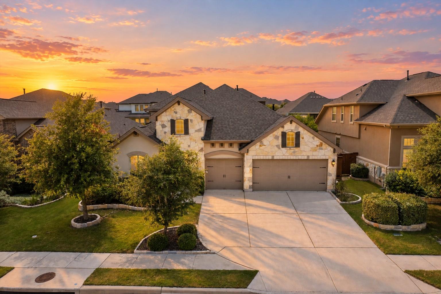 2516  Portici Pass, Round Rock, TX 78665 — photo 1