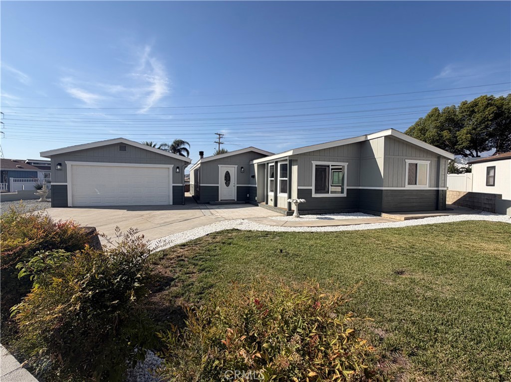 10961 Desert Lawn Drive 26, Calimesa, CA 92320 — photo 1