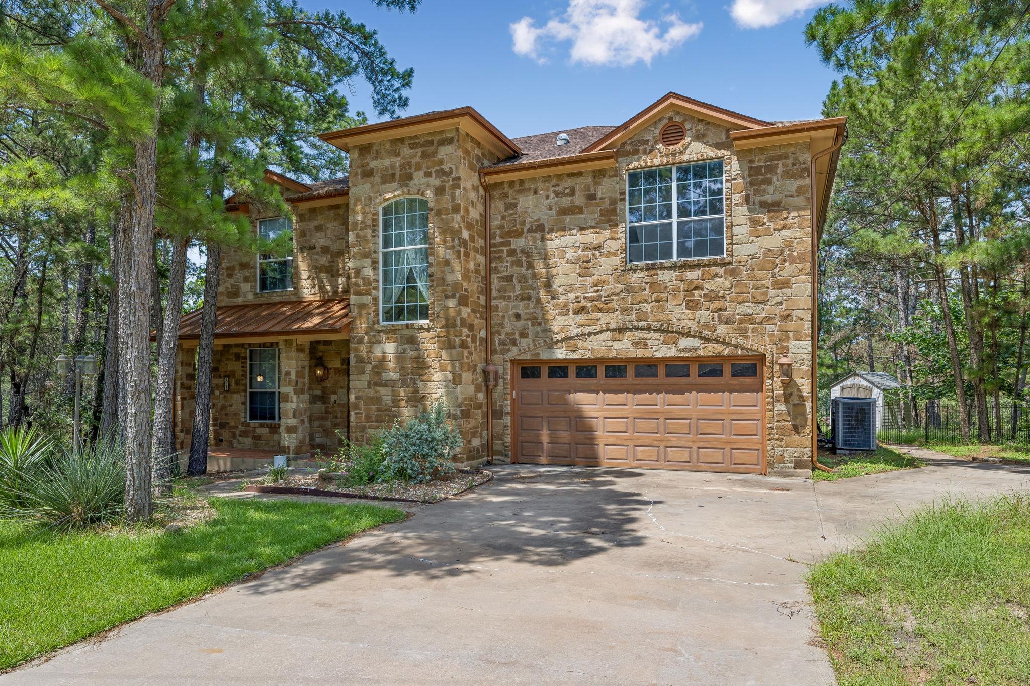 138 Papawai, Bastrop, TX 78602 — photo 1