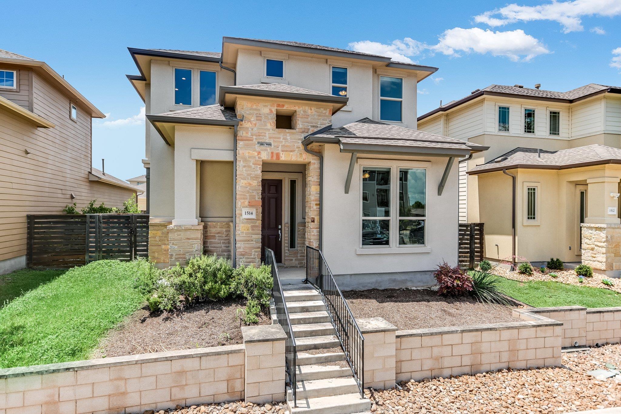 1514 Frontier Valley, Austin, TX 78741 — photo 1