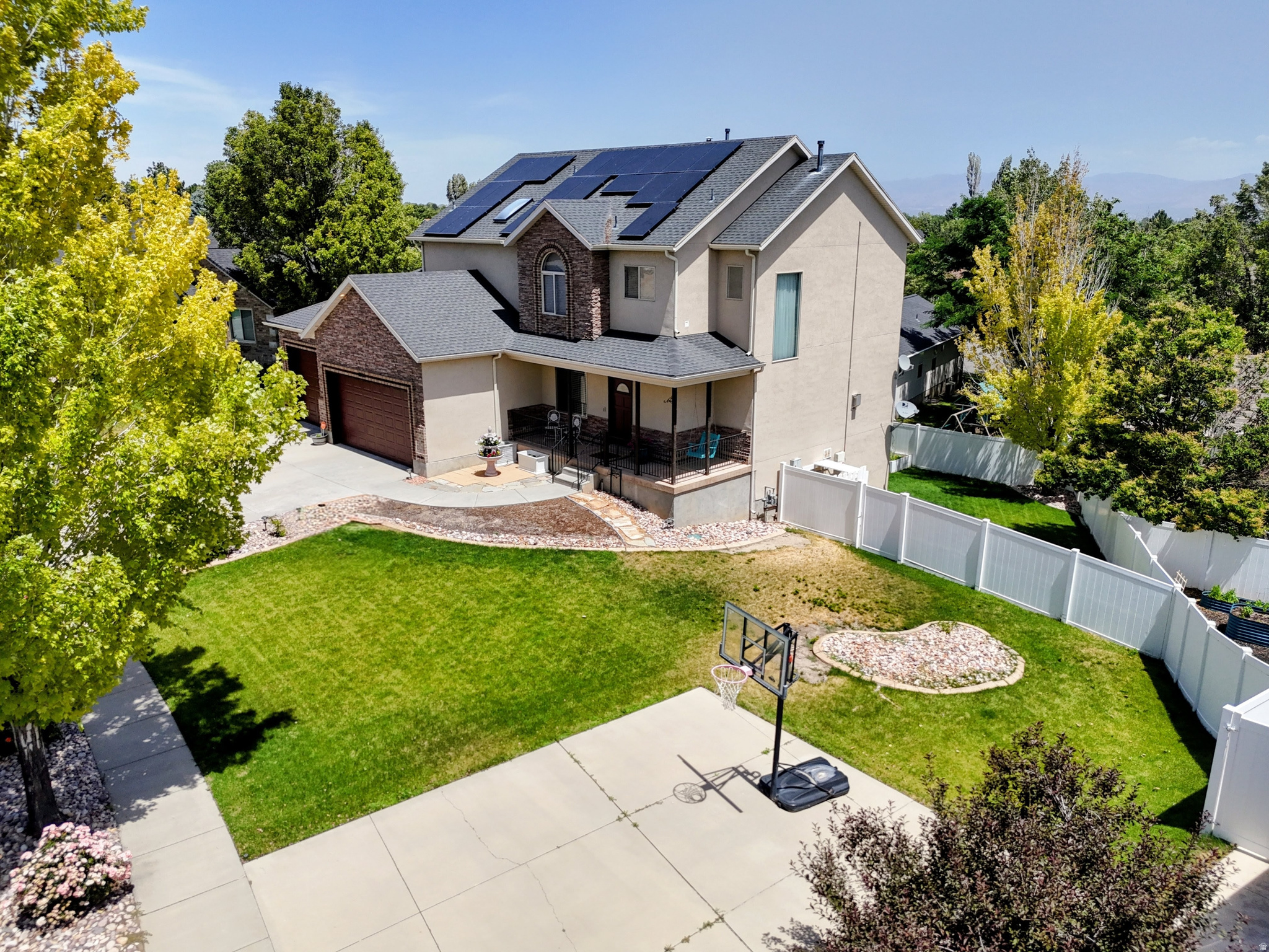 9995 S CADDIE CIR, South Jordan, UT 84009 — photo 1