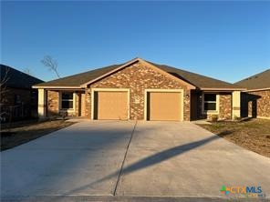 1102 Zora Drive A & B, Temple, TX 76504 — photo 1