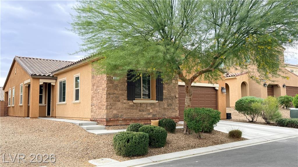821  Fox Mountain Court, North Las Vegas, NV 89084 — photo 1