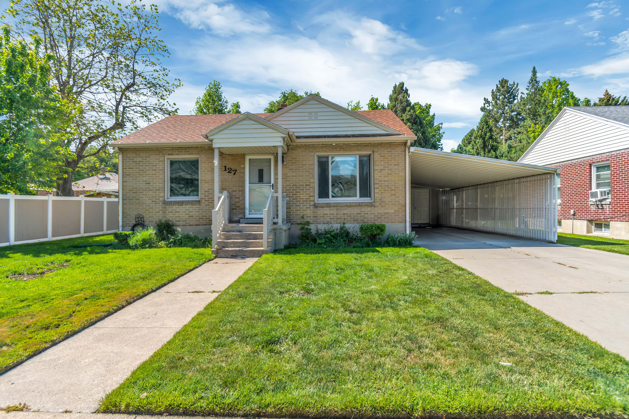 127 W 300 N, Springville, UT 84663 — photo 1