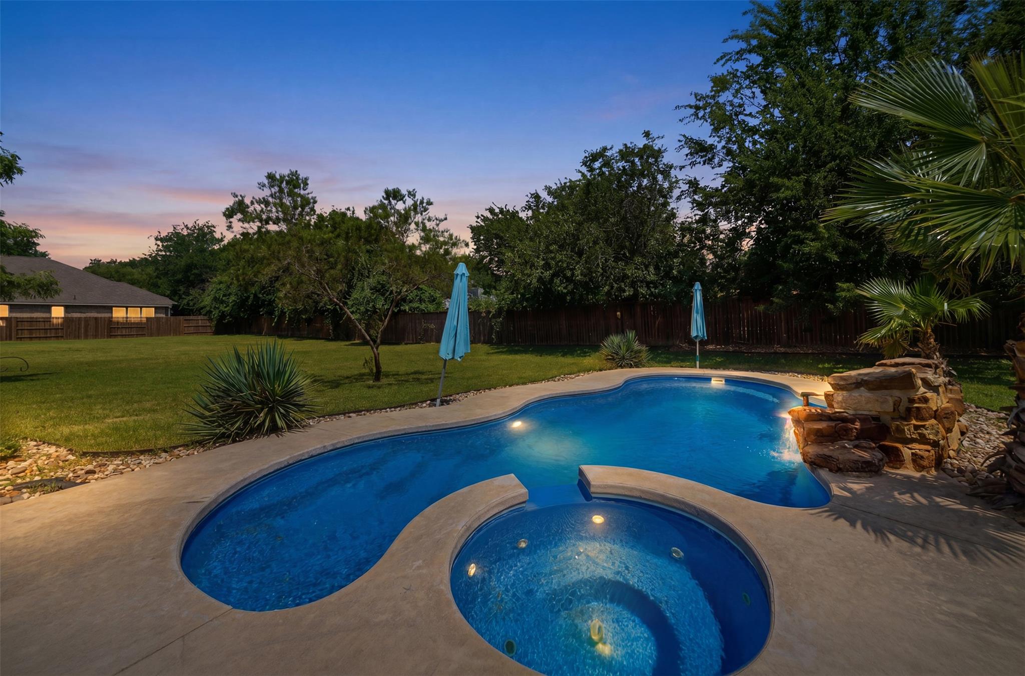 128 Clear Water, Bastrop, TX 78602 — photo 1