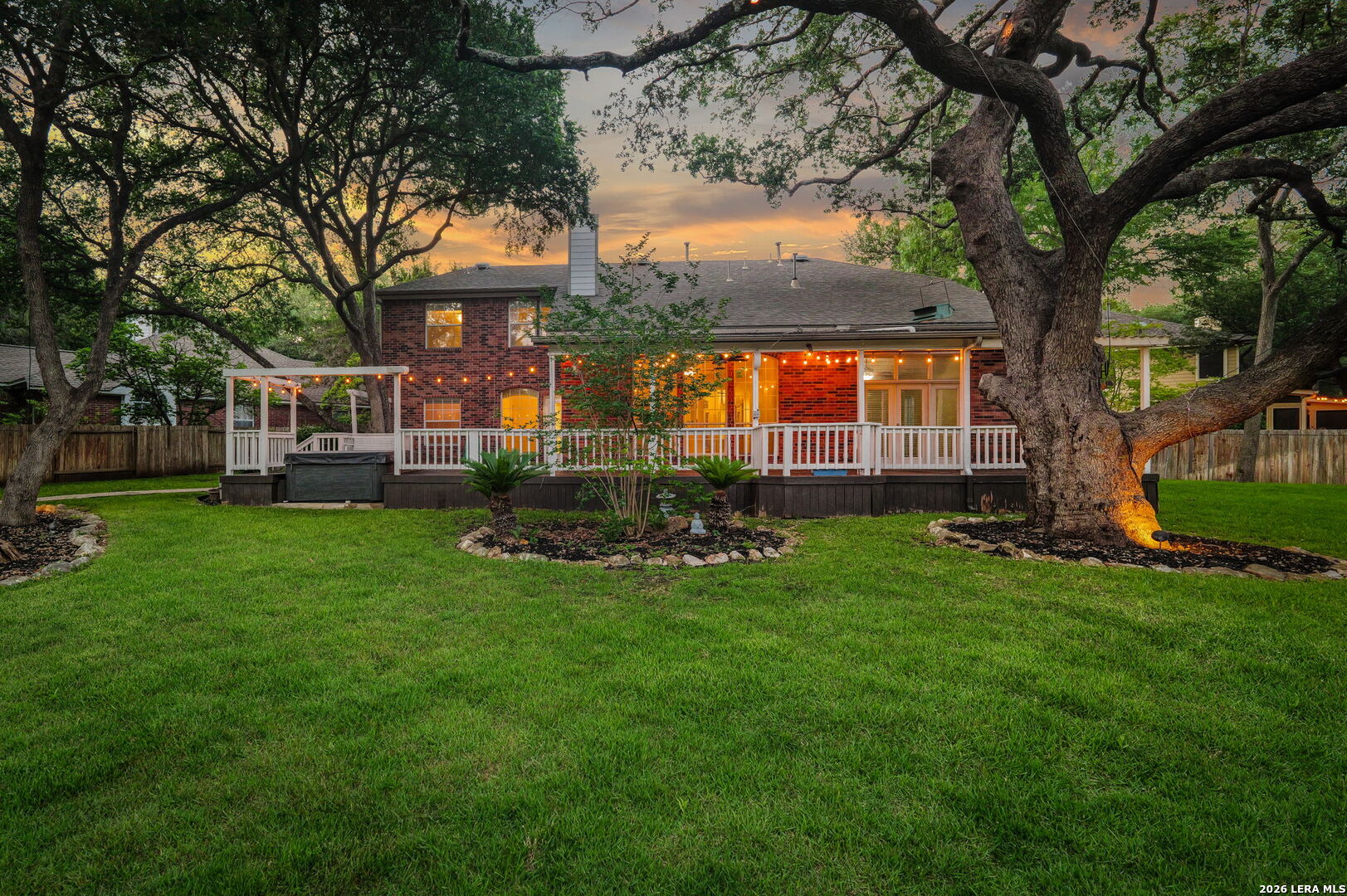 2 Tressard, ,  78248 — photo 1
