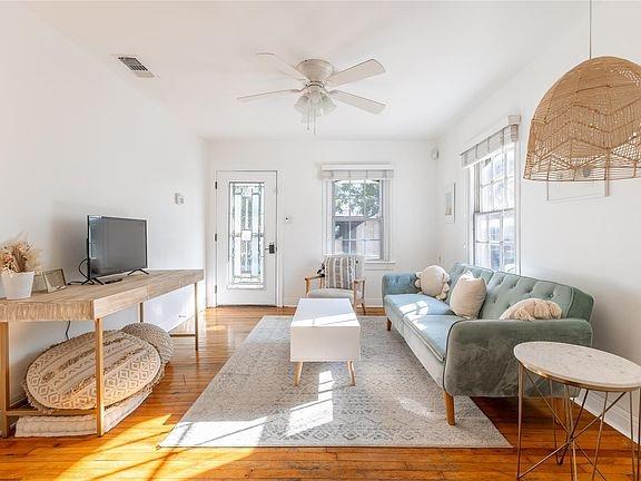 1028 43rd, Austin, TX 78751 — photo 1