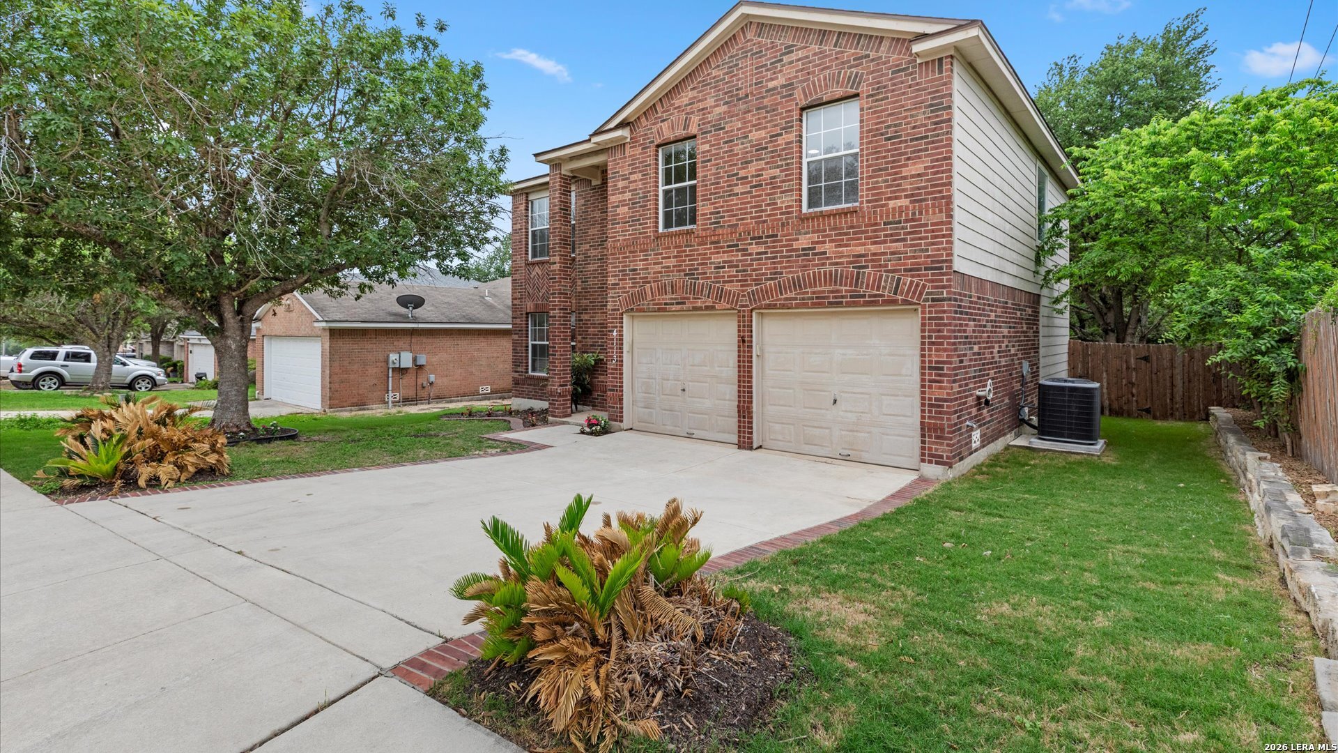 4113 BROOK HOLLOW DR, ,  78154 — photo 1