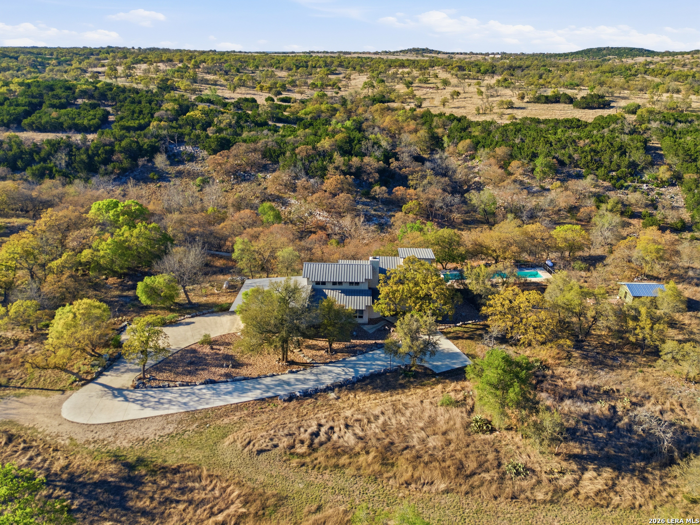 170 Bootlegger, Kerrville, TX 78028 — photo 1
