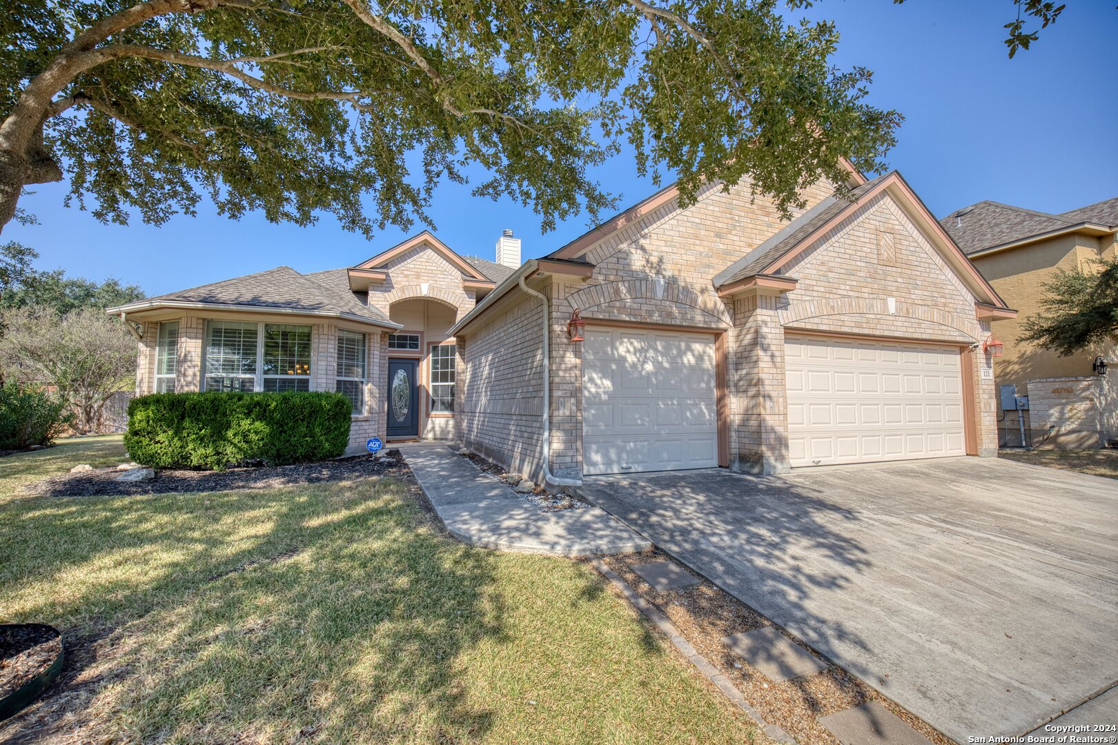 121 NORMAN CV, ,  78108 — photo 1