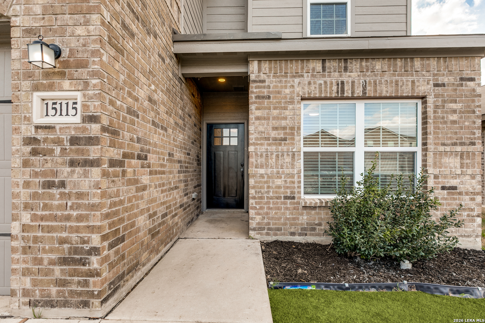 15115 Escalante, ,  78073 — photo 1