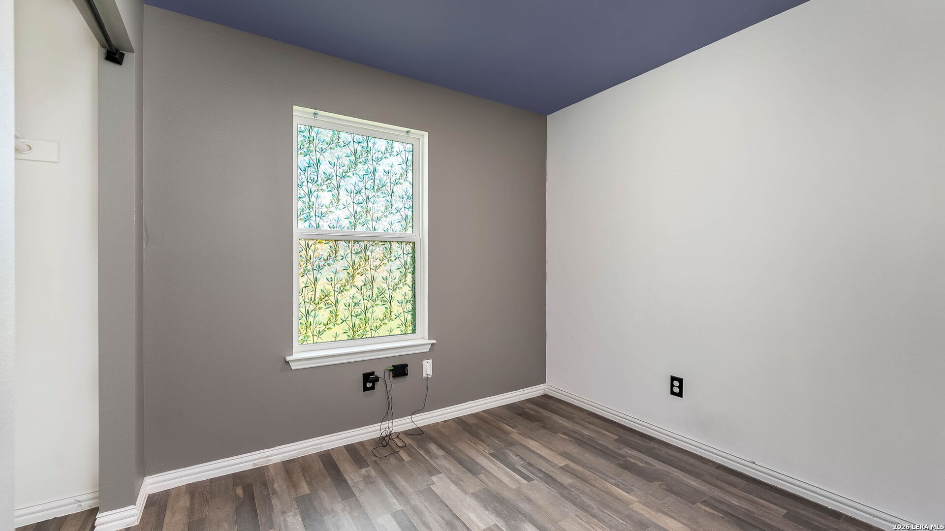 225 Virginia, ,  78064 — photo 1