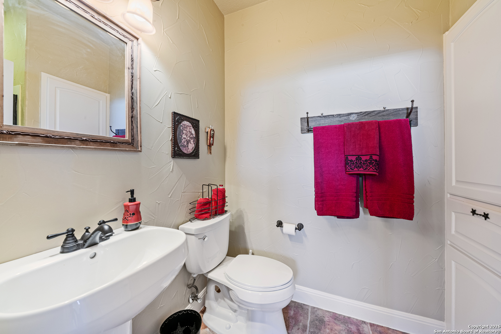 265 Fossil Hills, ,  78070 — photo 1
