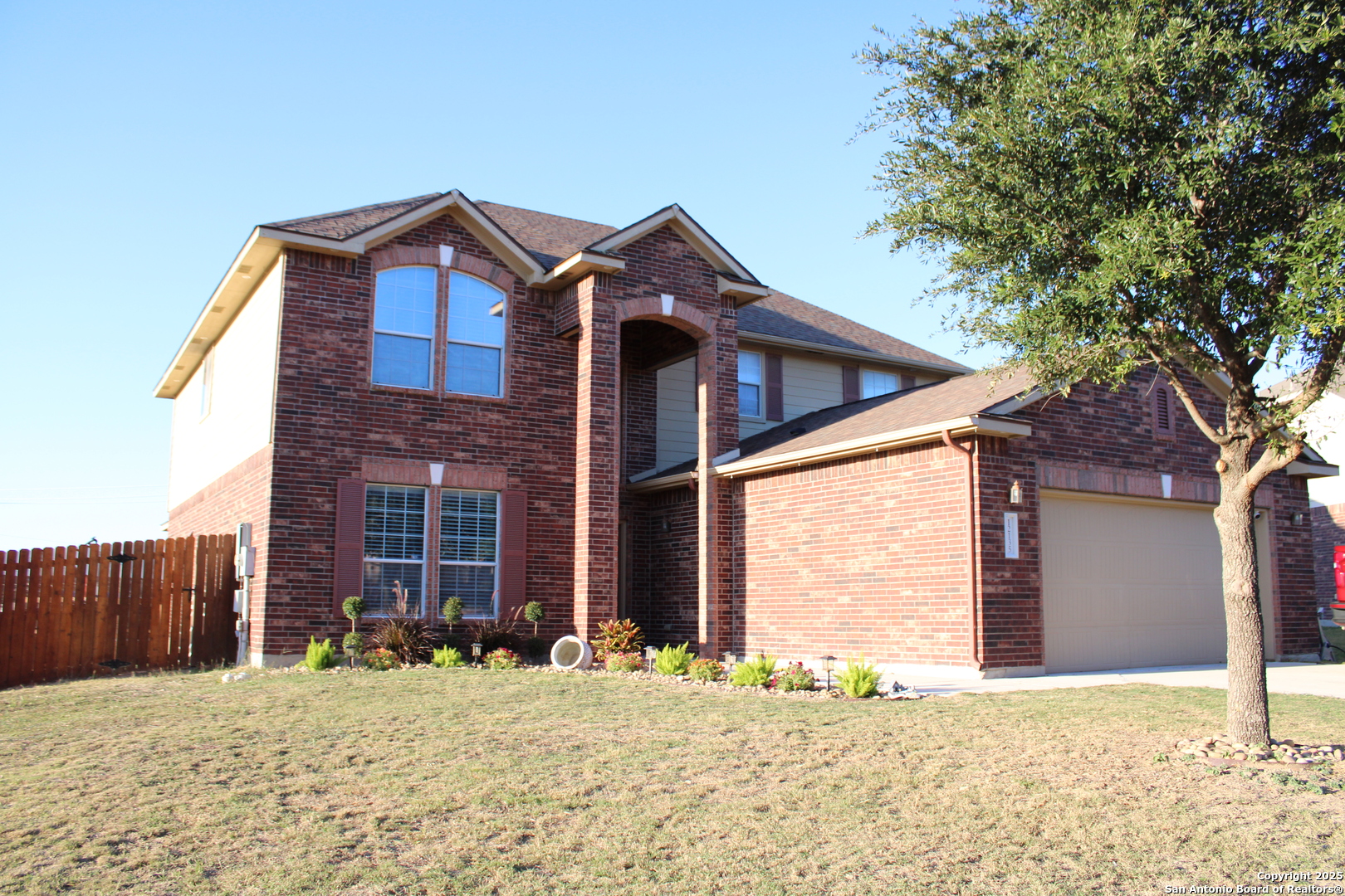 12135 Treewell, San Antonio, TX 78249 — photo 1