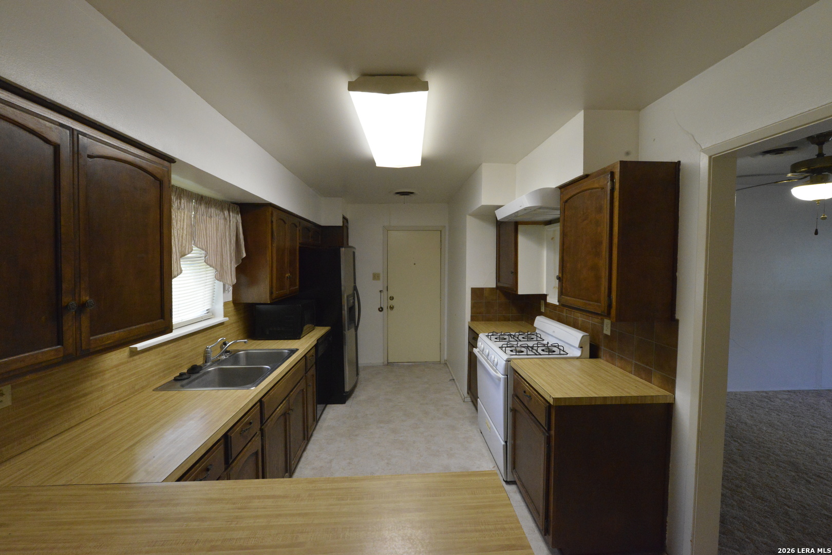 222 ZEPHYR DR, ,  78239 — photo 1