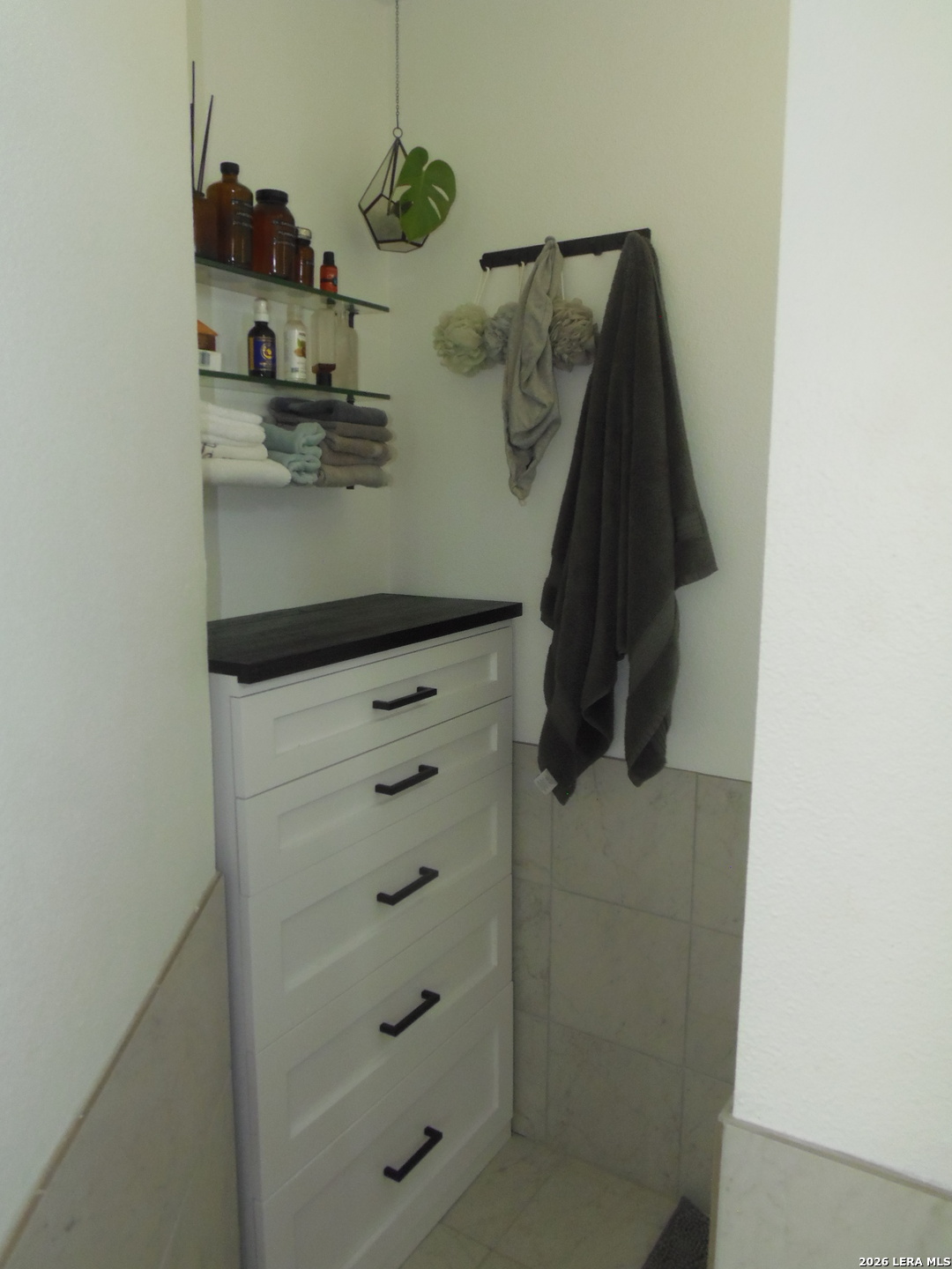 90 Romberg Road, ,  78616 — photo 1