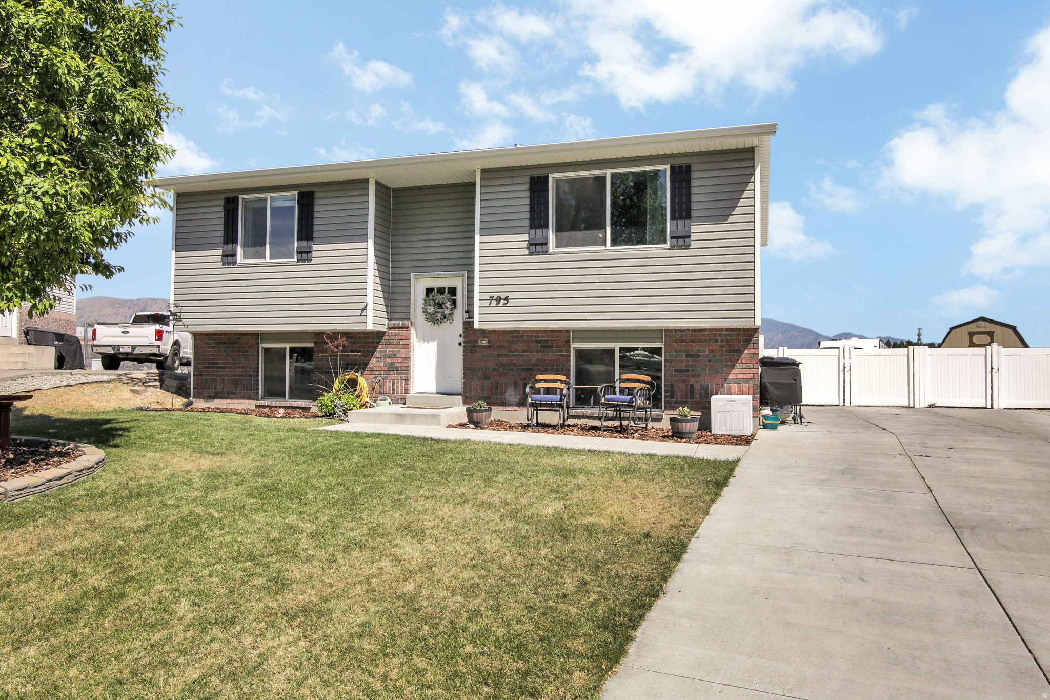 795 S 460 W, Tremonton, UT 84337 — photo 1