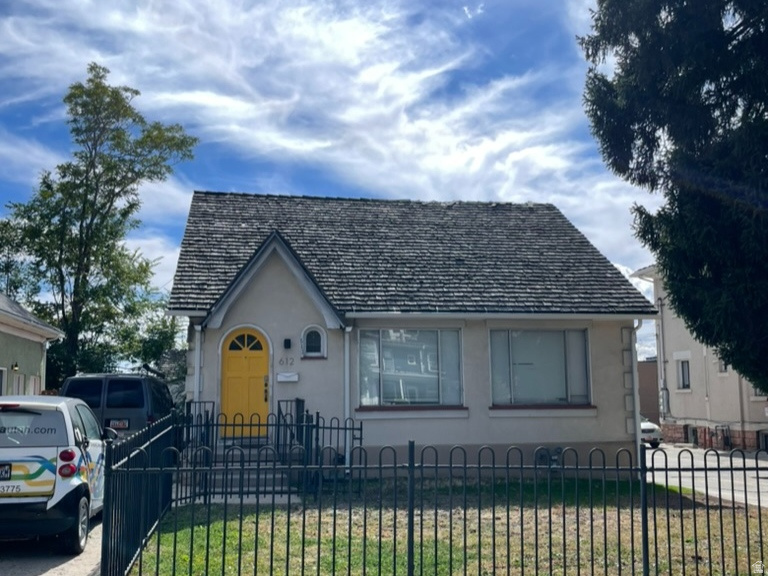 612 E 300 S, Salt Lake City, UT 84102 — photo 1