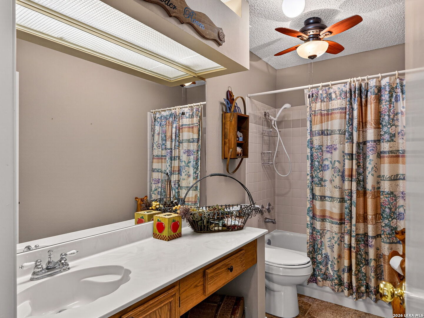 13723 Cedar Canyon, ,  78231 — photo 1