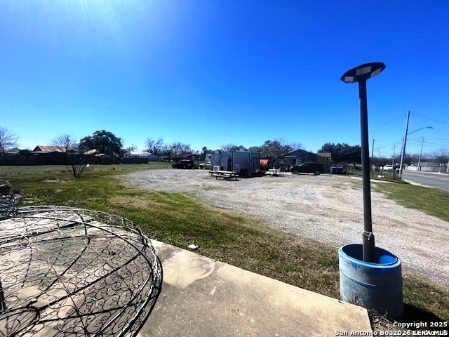 2122 E SouthCross Blvd 1, San Antonio, TX 78223 — photo 1