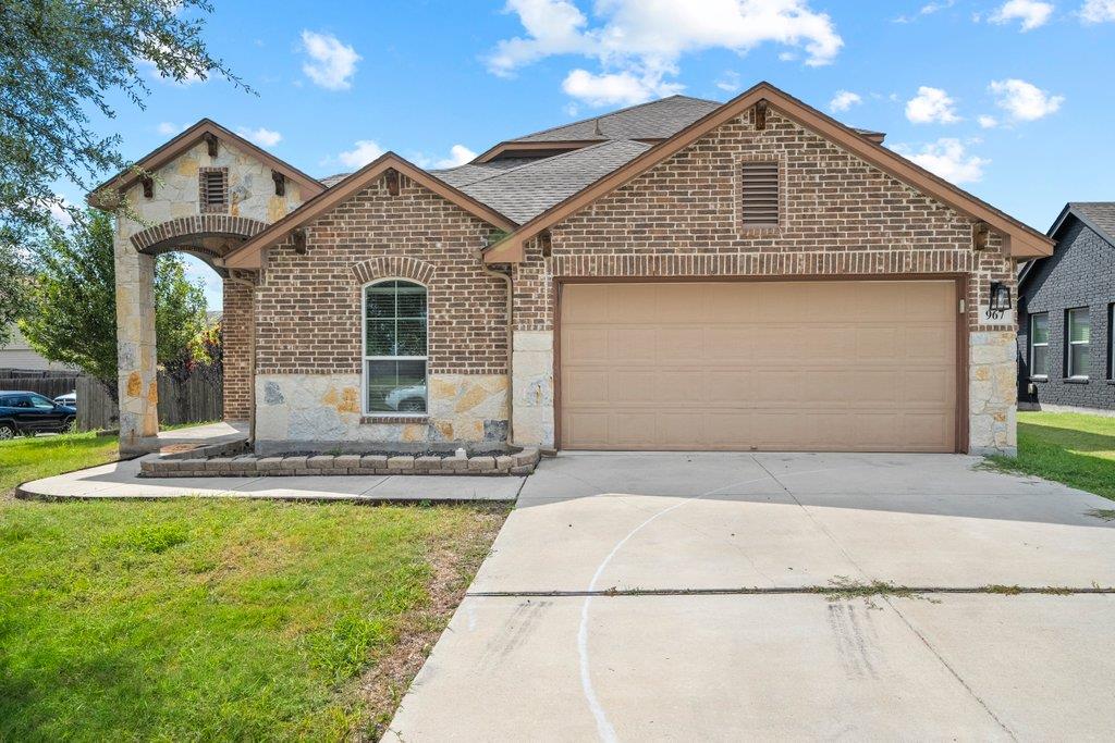 967 Divine, New Braunfels, TX 78130 — photo 1