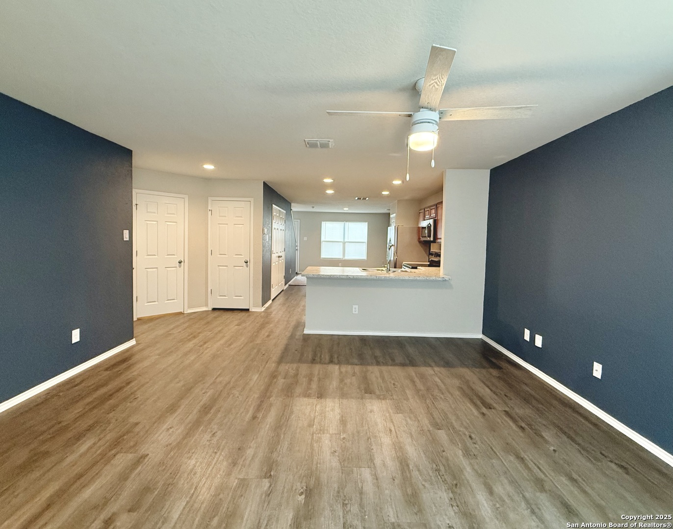 8114 Apex Vw, ,  78244 — photo 1