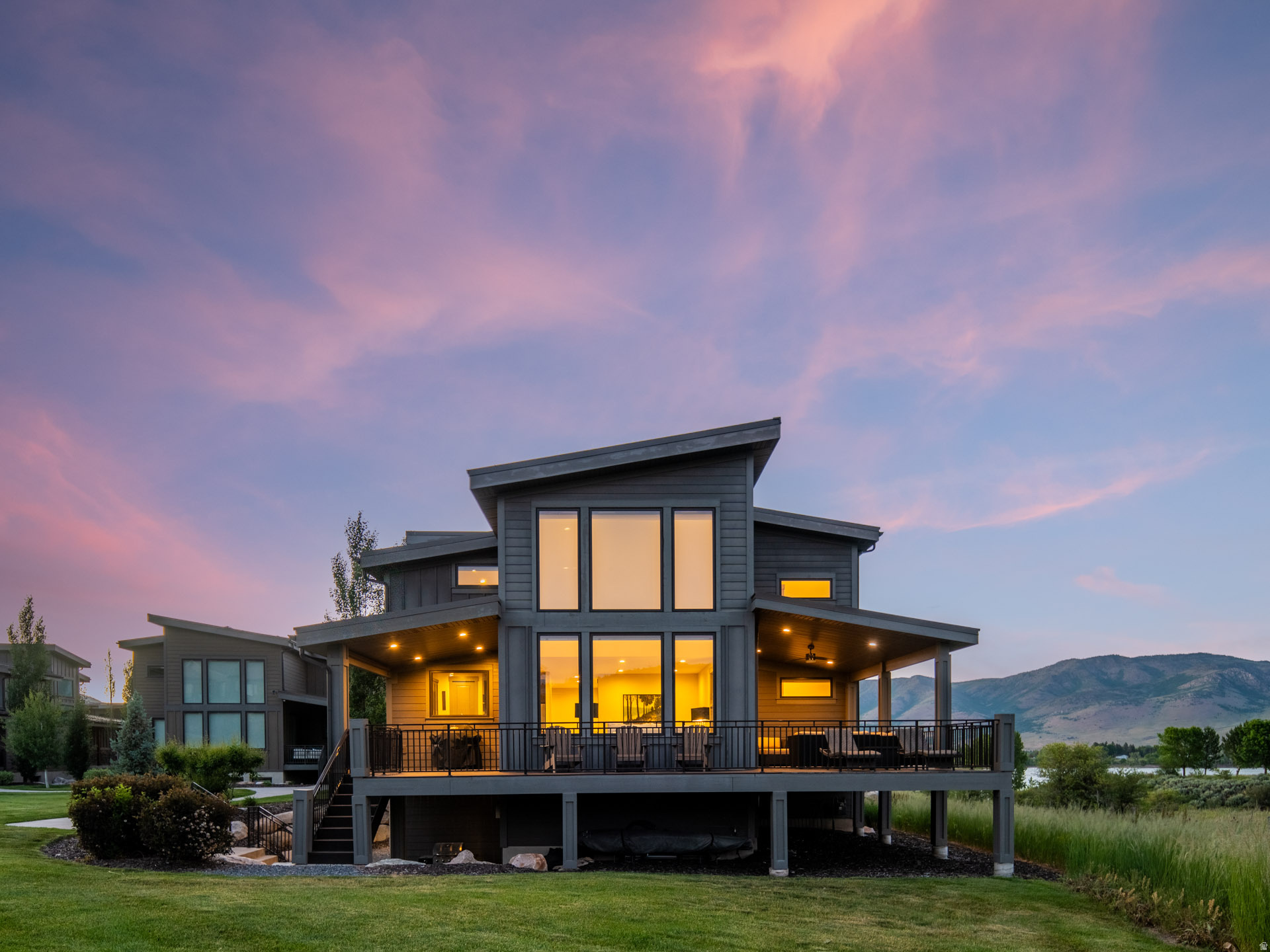 6389 E 820 S, Huntsville, UT 84317 — photo 1