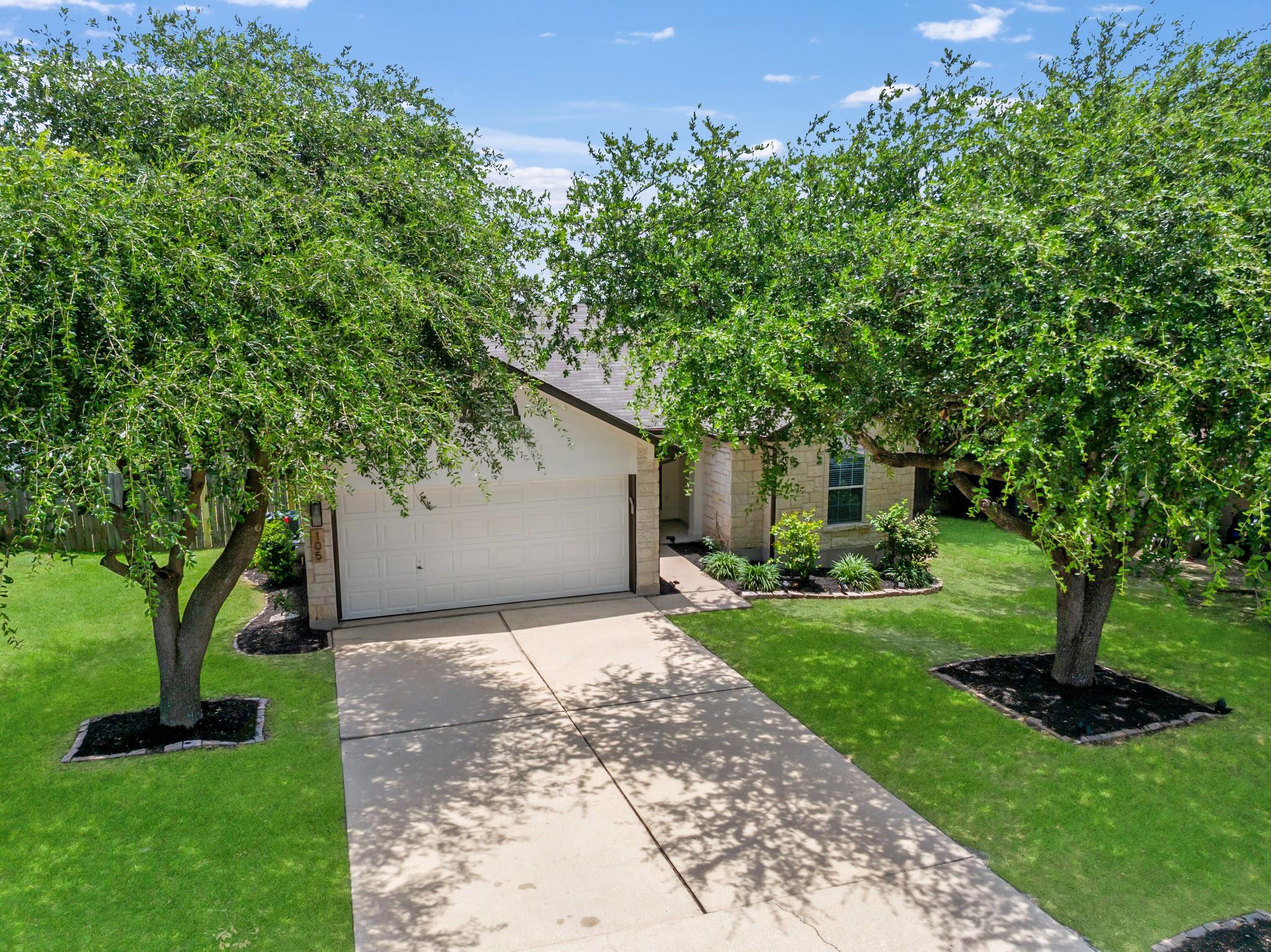 105 Lakemont, Hutto, TX 78634 — photo 1