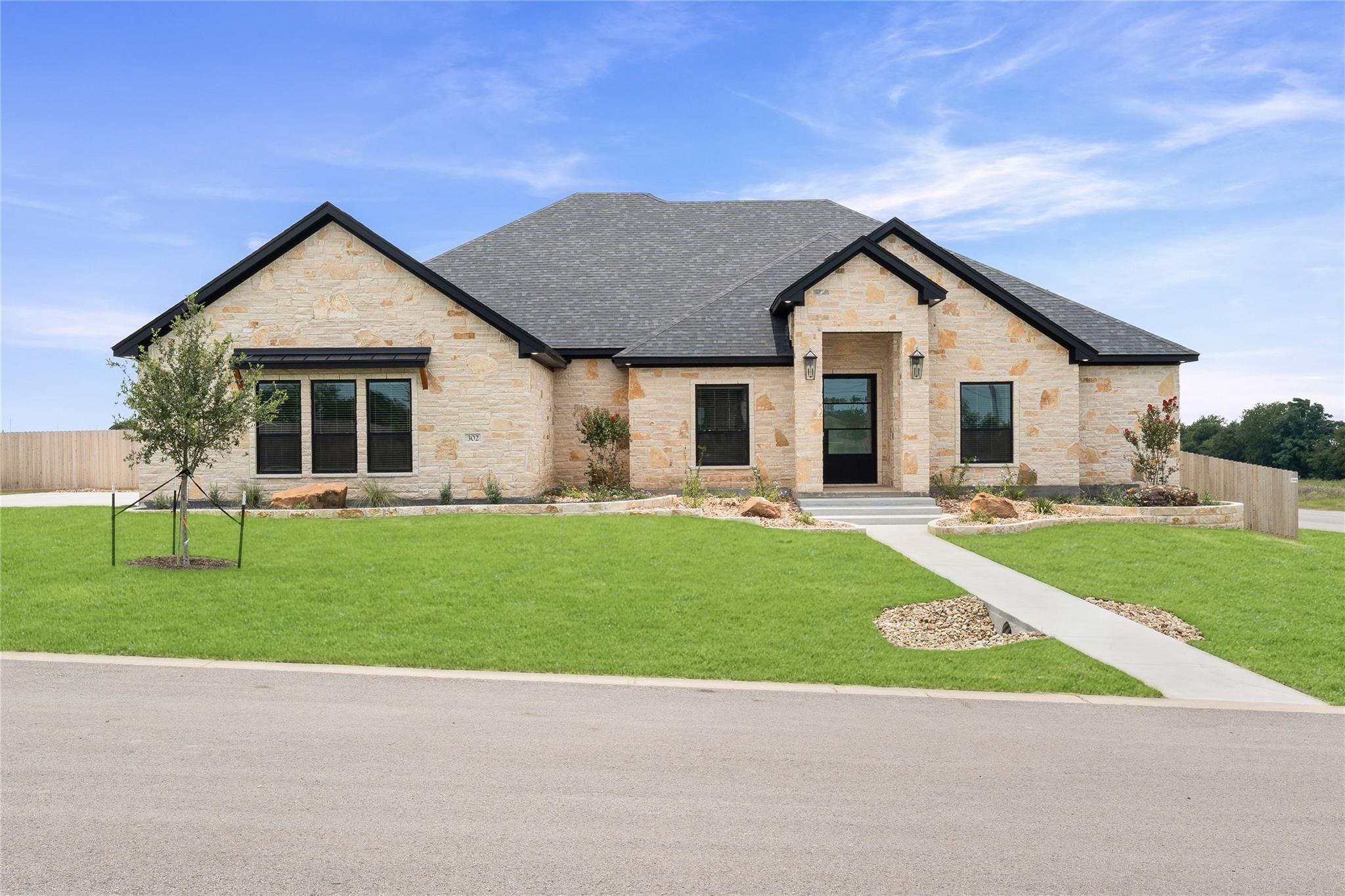 302 Rodeo, Salado, TX 76571 — photo 1