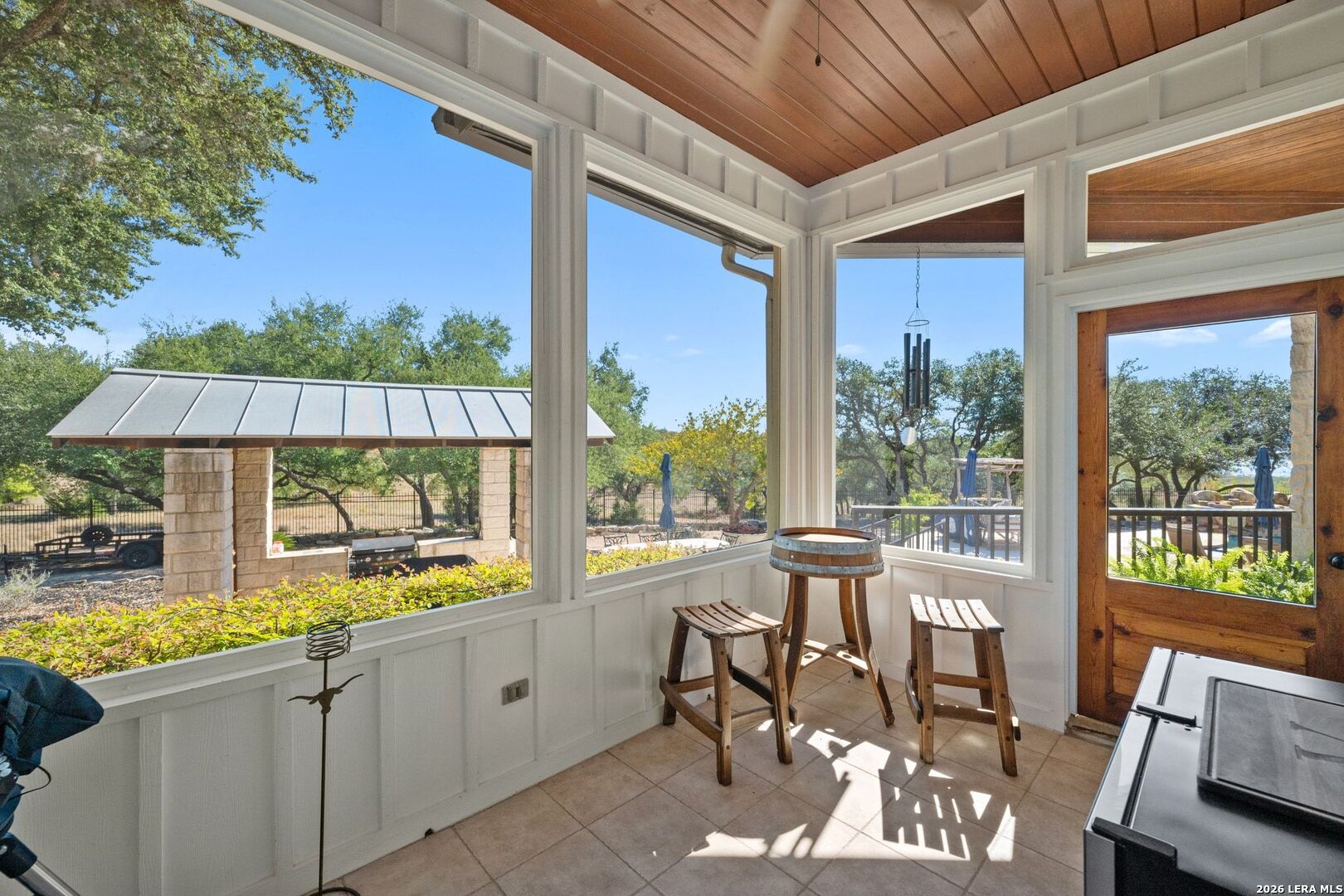 185 Shimmering Shore, ,  78070 — photo 1