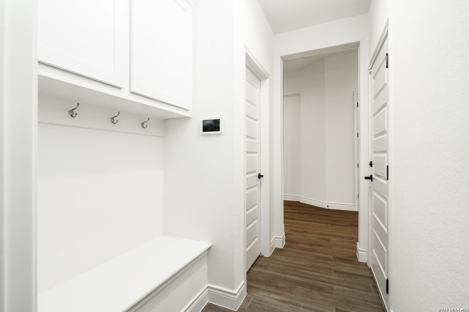 9015 Raven Pointe, ,  78255 — photo 1