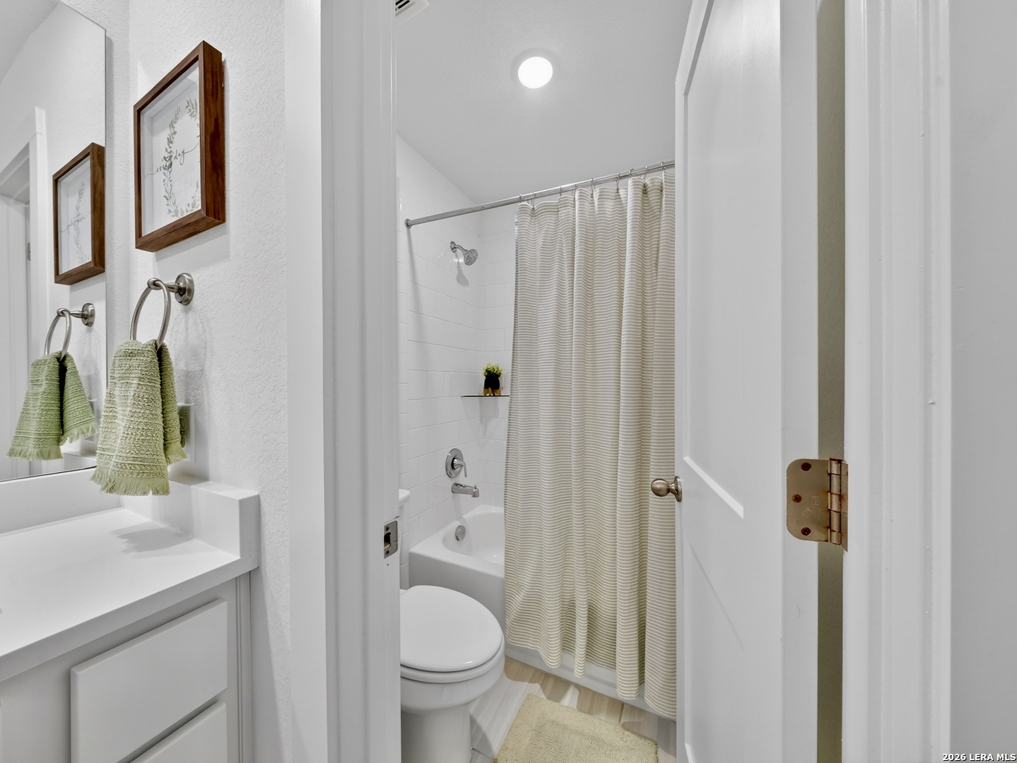 1858 Nettletree, ,  78132 — photo 1