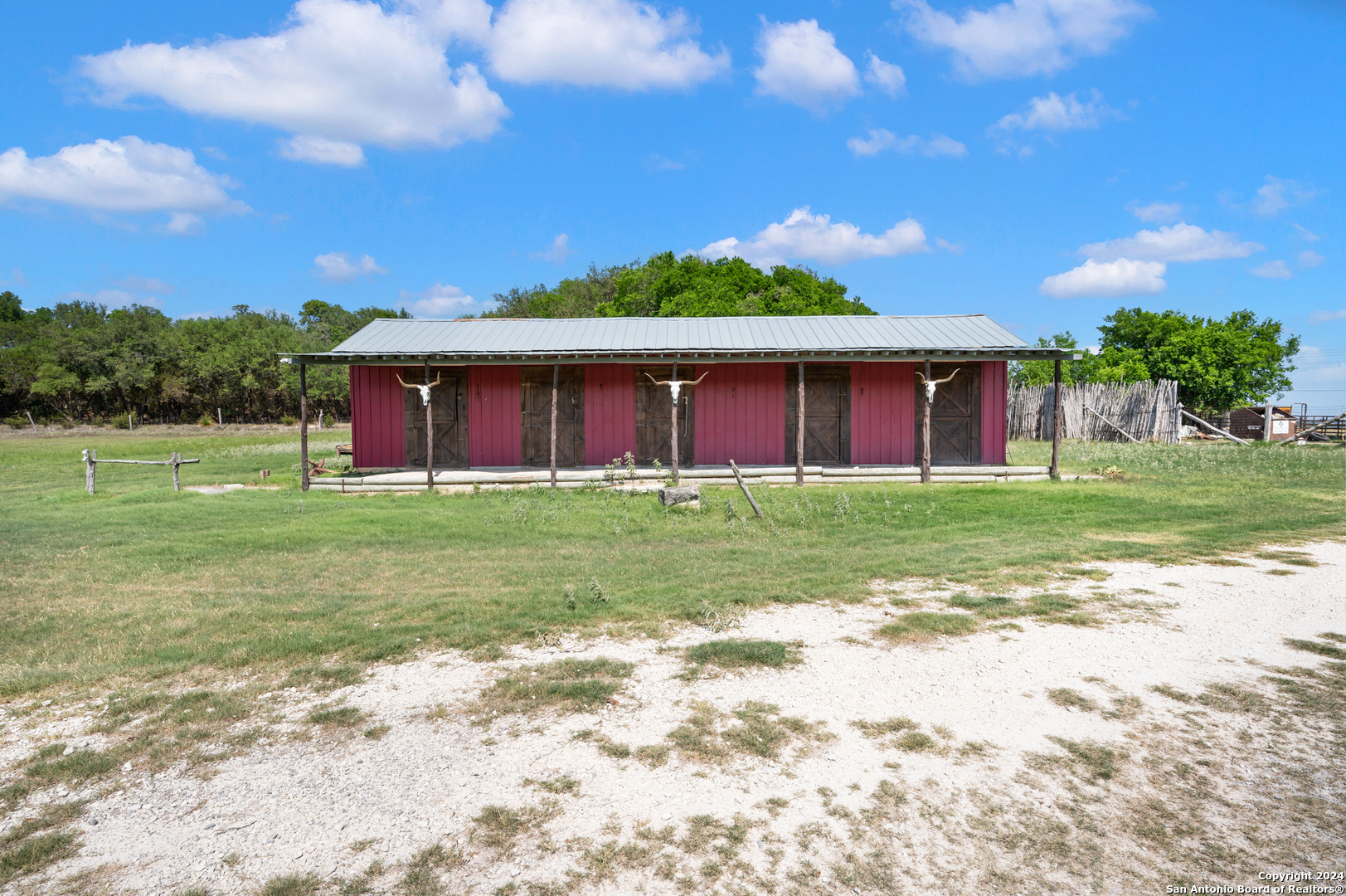 109 Waring Welfare, ,  78015 — photo 1
