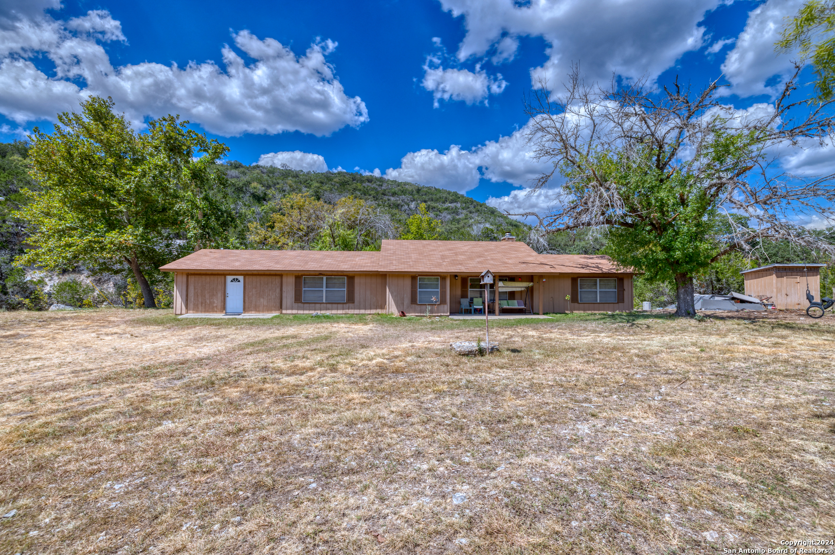 2227 mill creek, , 78873 — photo 1