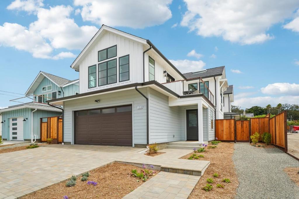 130 Sonora Avenue, El Granada, CA 94018 — photo 1
