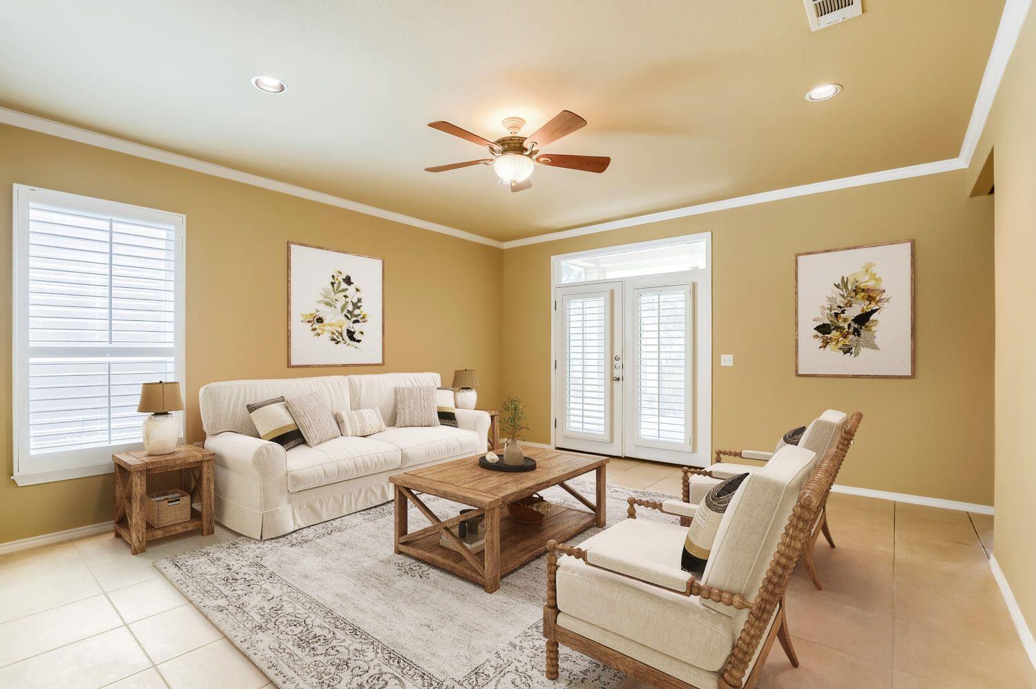 310 Crockett, Georgetown, TX 78633 — photo 1