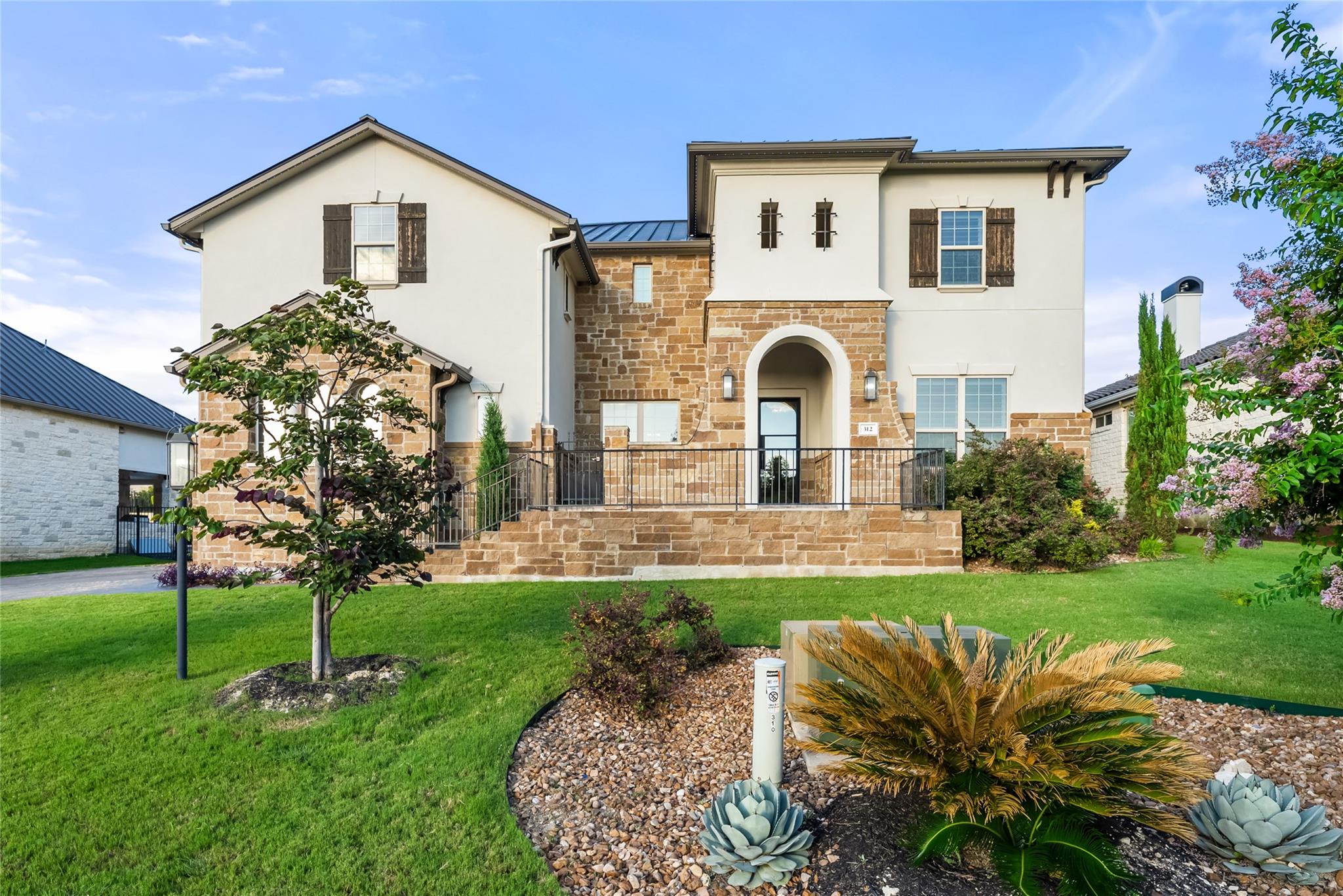 312 Bisset, Austin, TX 78738 — photo 1