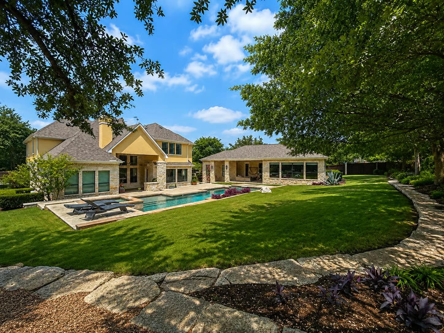 1005 Lakewood Hills, Austin, TX 78732 — photo 1