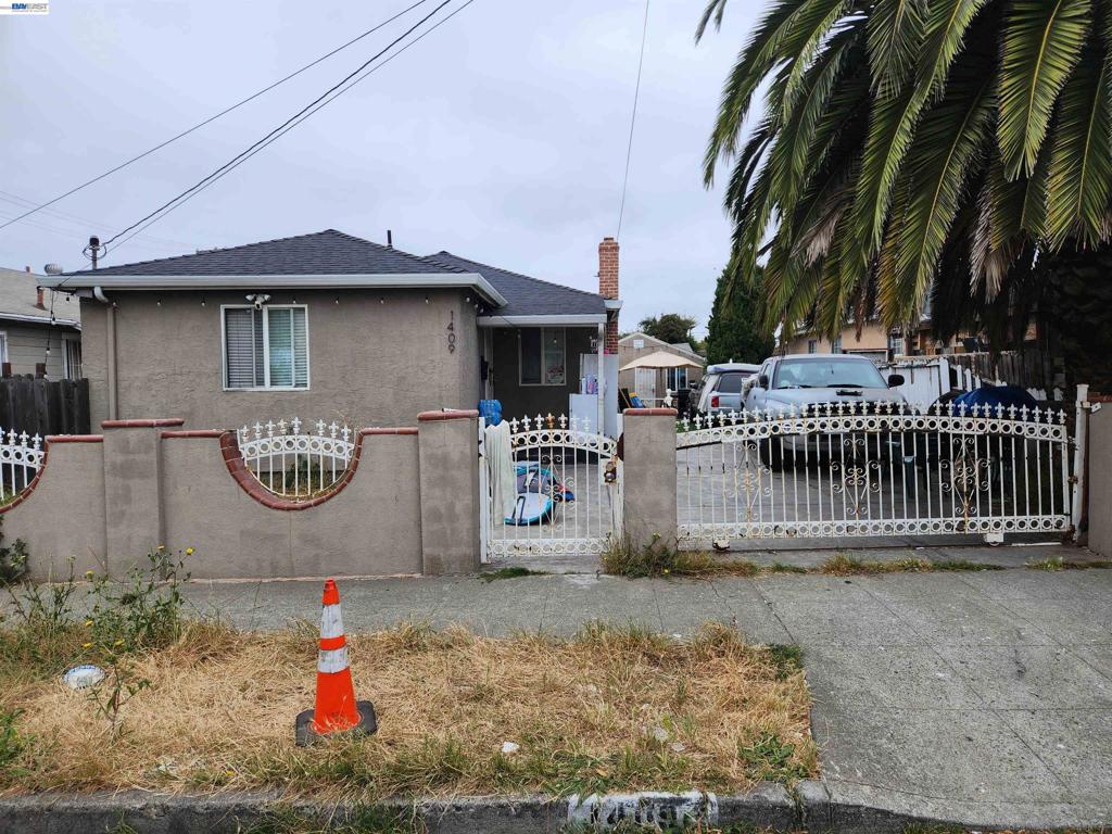 1409 Pennsylvania, Richmond, CA 94801 — photo 1