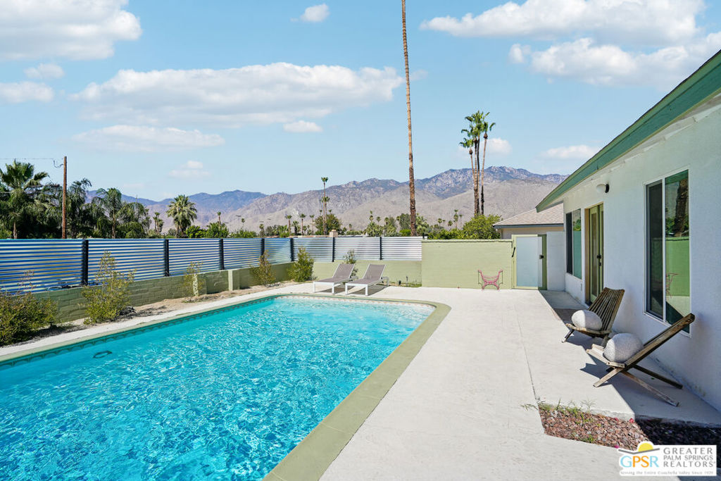 3864 E Calle San Raphael, Palm Springs, CA 92264 — photo 1
