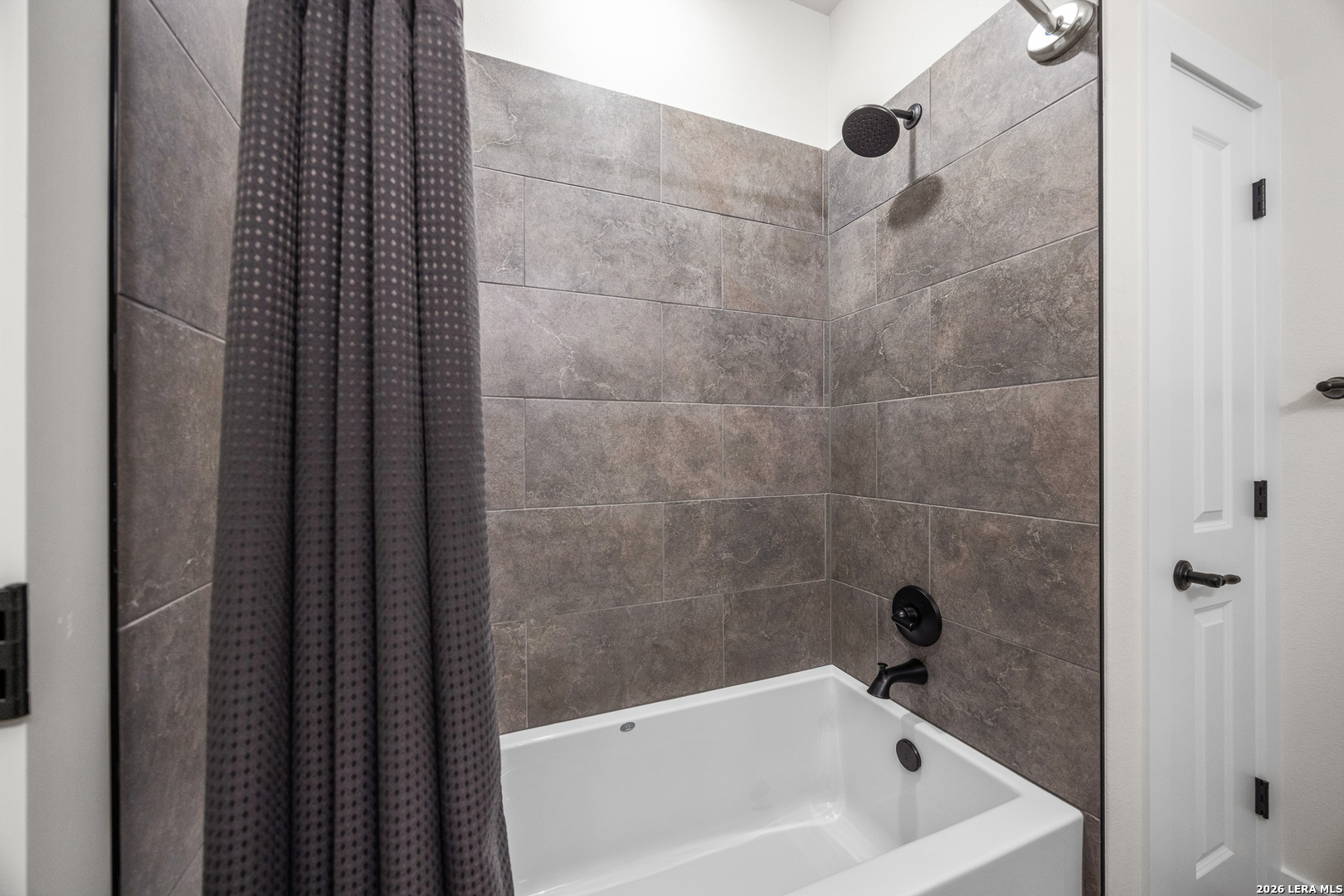 2018 Naples Lane, ,  78028 — photo 1