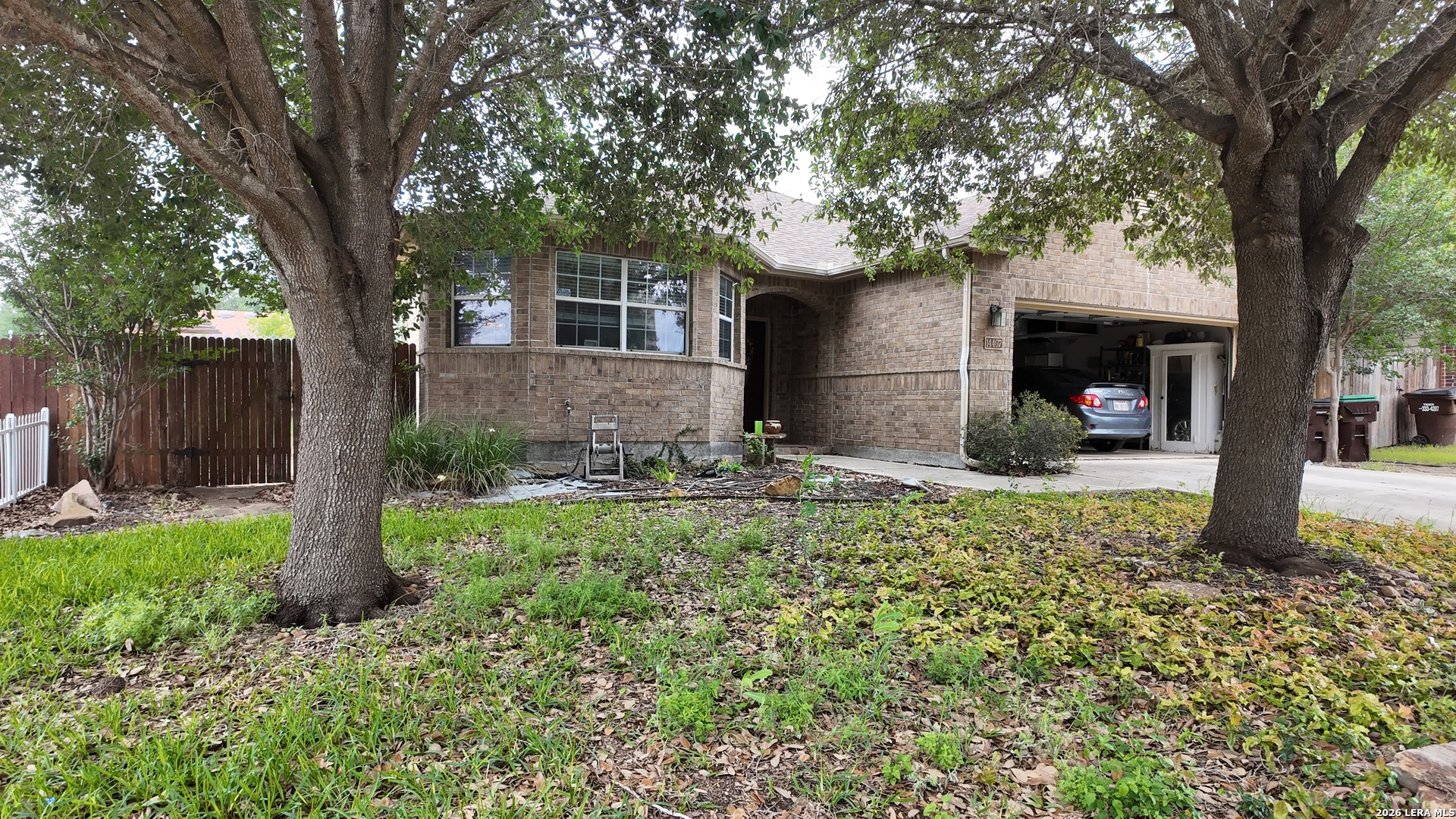 14407 BARN CT, Elmendorf, TX 78112 — photo 1
