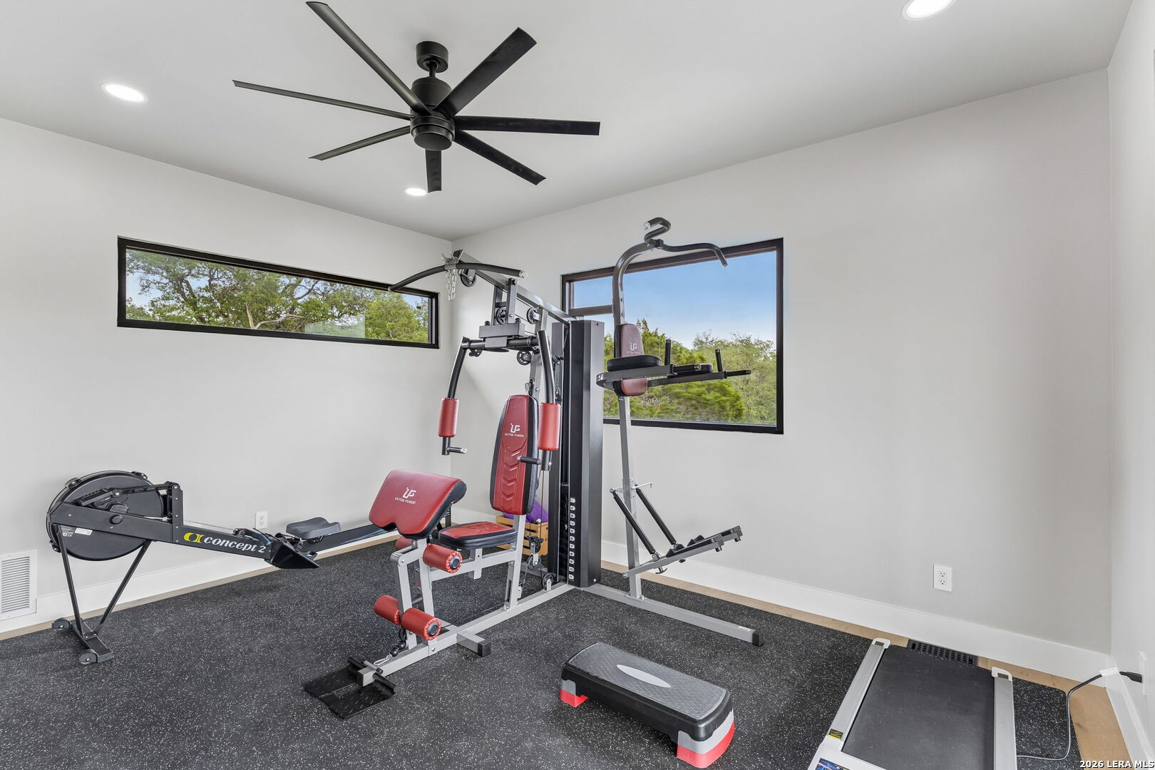 521 Mystic Shores Blvd, , 78070 — photo 1