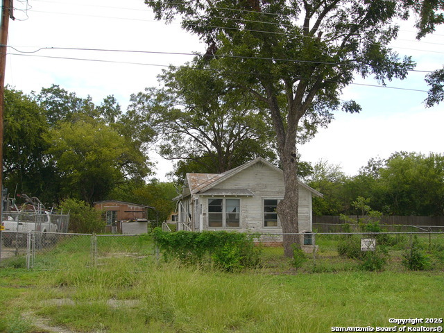 2514 loop 410, ,  78222 — photo 1