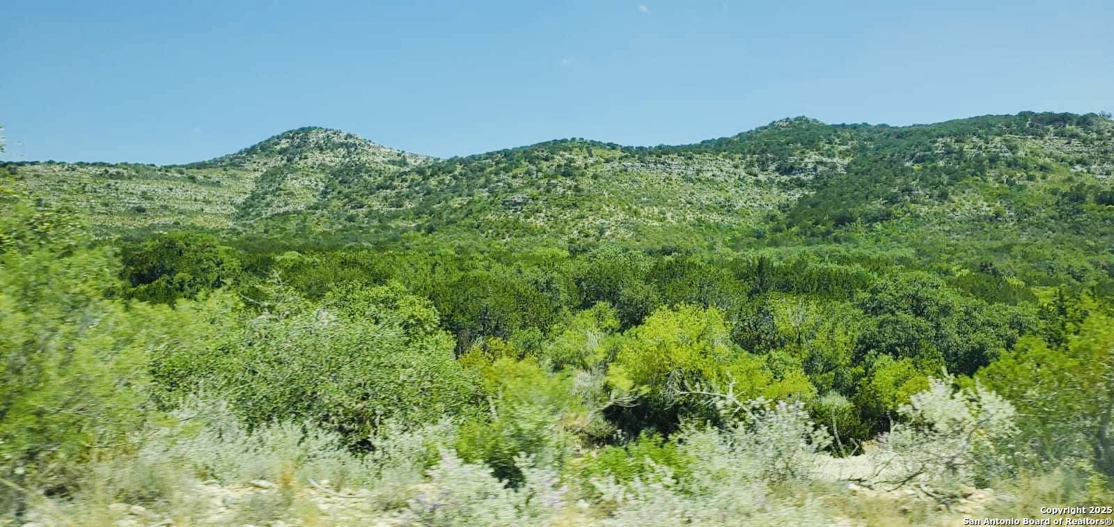 Cr 408, Uvalde, TX 78801 — photo 1
