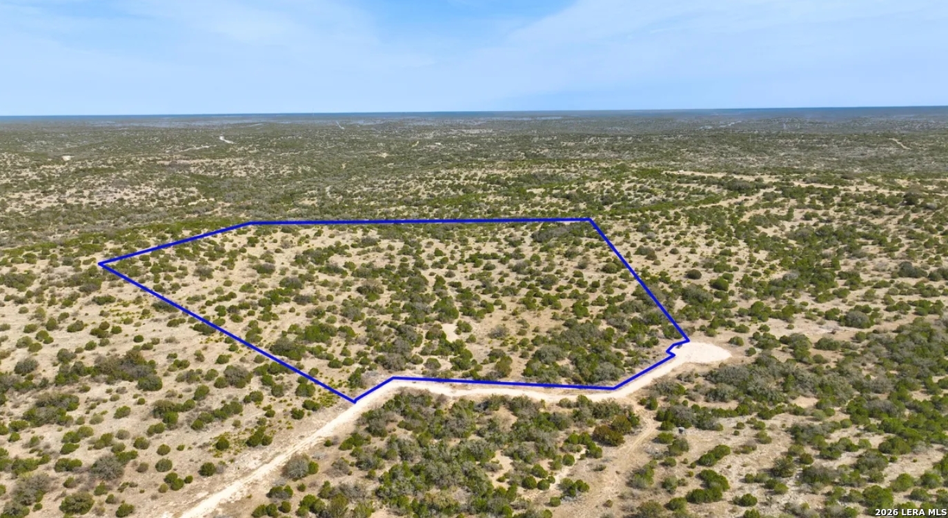 000 No Name, Rocksprings, TX 78880 — photo 1